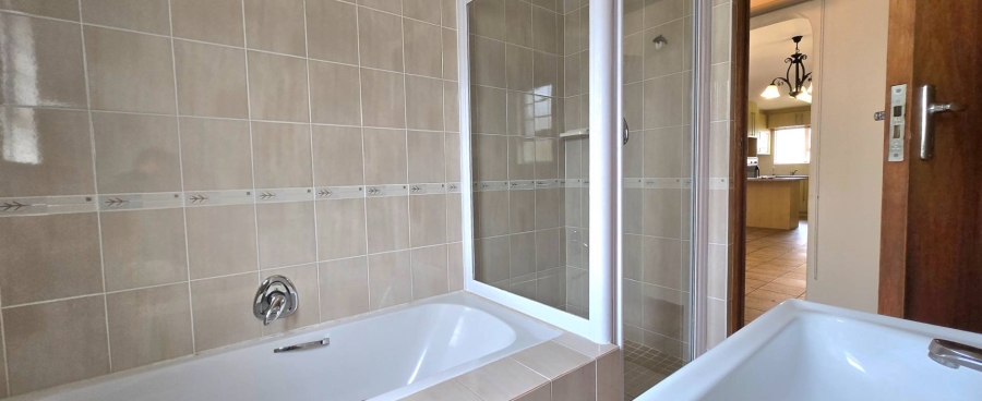 3 Bedroom Property for Sale in Franskraal Western Cape